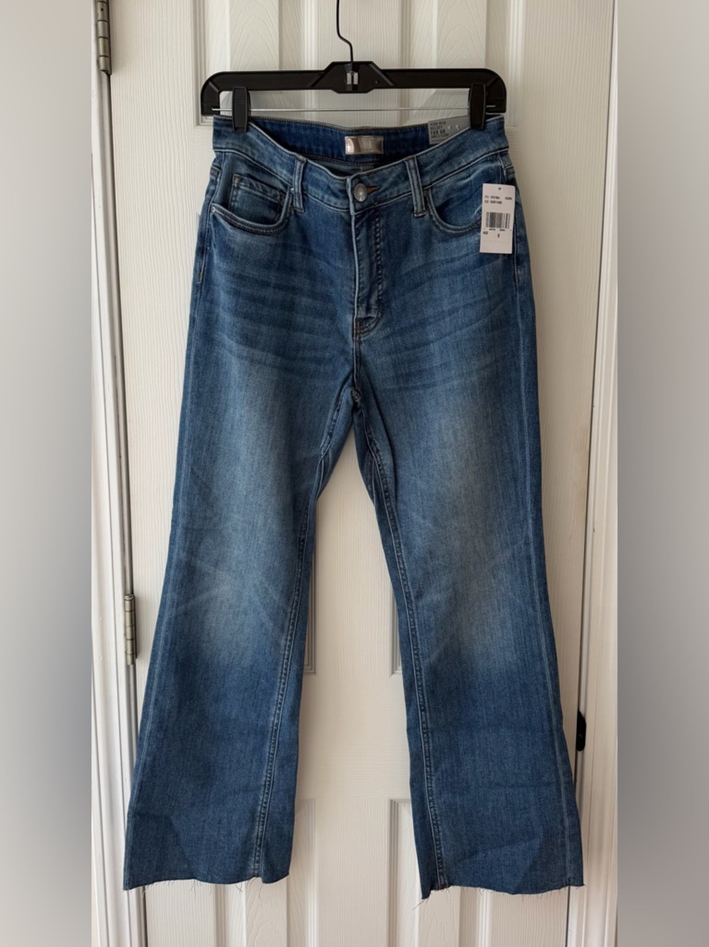NWT - Women's Kut From The Cloth Kelsey High Rise Ankle Flare Jeans - Size 6